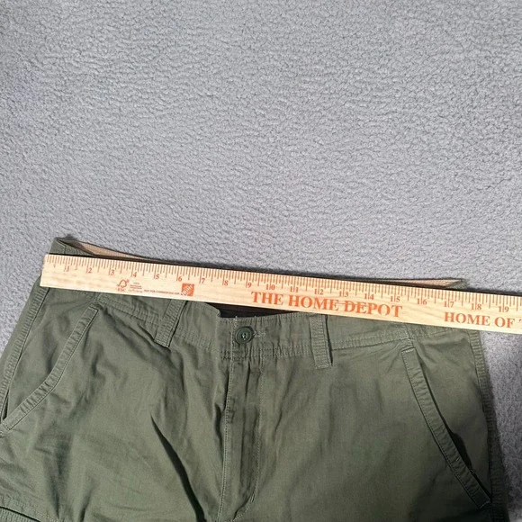 LL Bean Shorts Mens 36 Green Cargo Outdoor Casual Cotton 10" Inseam Drawstring - Picture 7 of 9